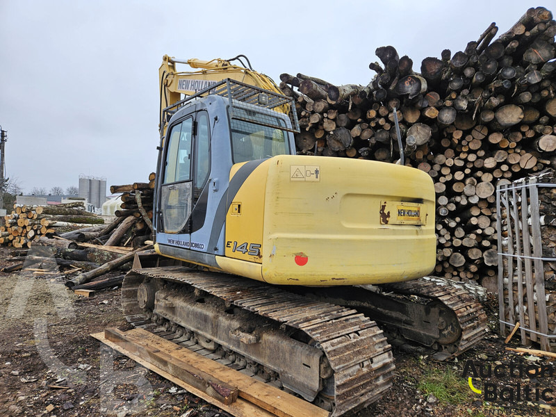 New Holland E 145 - Escavatore cingolato: foto 4 New Holland E 145 - Escavatore cingolato: foto 4