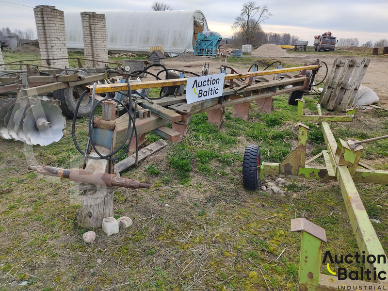 Overum C598L - Aratro: foto 3 Overum C598L - Aratro: foto 3