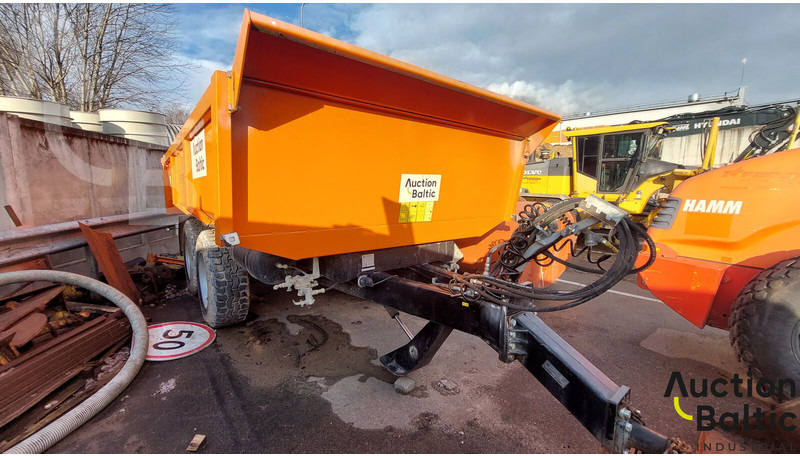 Pronar T 679/2 - Rimorchio ribaltabile: foto 2 Pronar T 679/2 - Rimorchio ribaltabile: foto 2