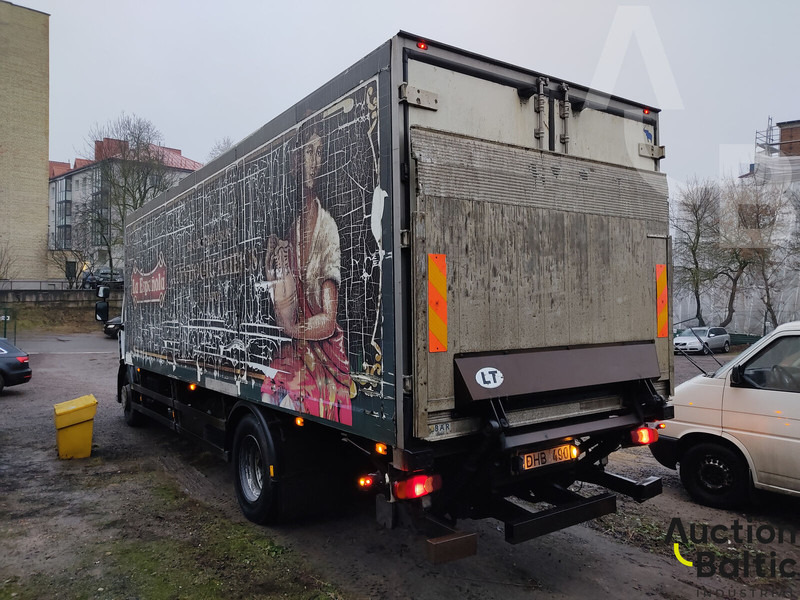 Renault Midlum 240.18 - Autocarro frigorifero: foto 4 Renault Midlum 240.18 - Autocarro frigorifero: foto 4