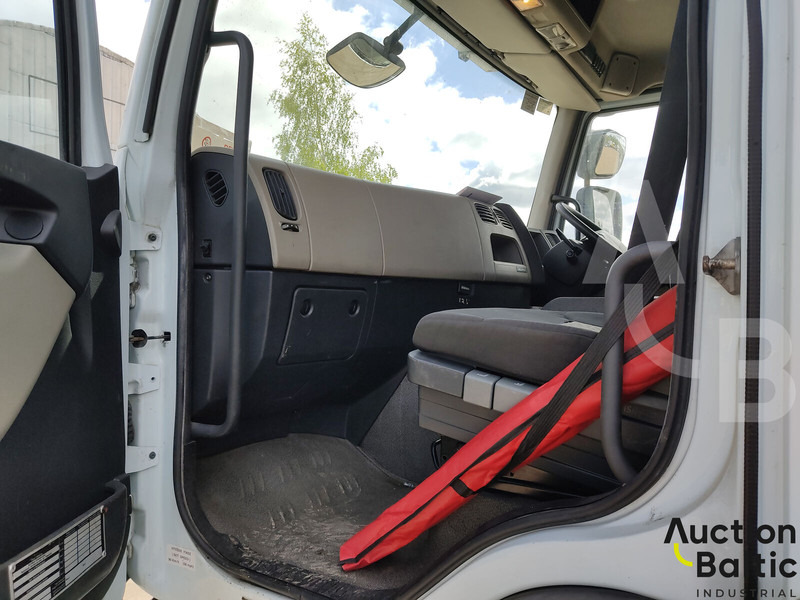 Renault Premium - Autocarro trasporto automezzi: foto 5 Renault Premium - Autocarro trasporto automezzi: foto 5