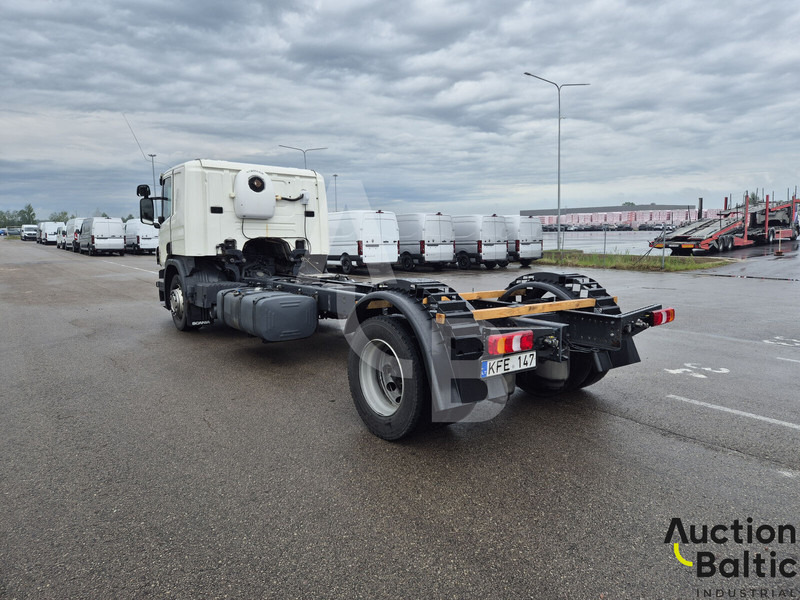 Scania P 450 - Autocarro telaio: foto 4 Scania P 450 - Autocarro telaio: foto 4