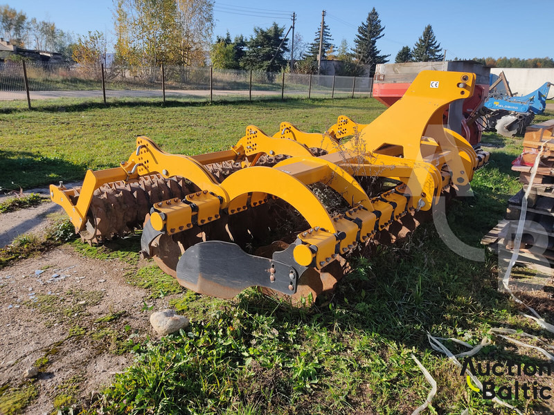 Staltech U35 - Erpice a dischi: foto 1 Staltech U35 - Erpice a dischi: foto 1