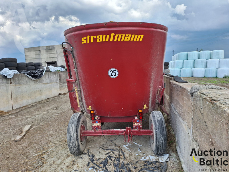 Strautmann VM 1251 L - Macchina per l'allevamento: foto 3 Strautmann VM 1251 L - Macchina per l'allevamento: foto 3