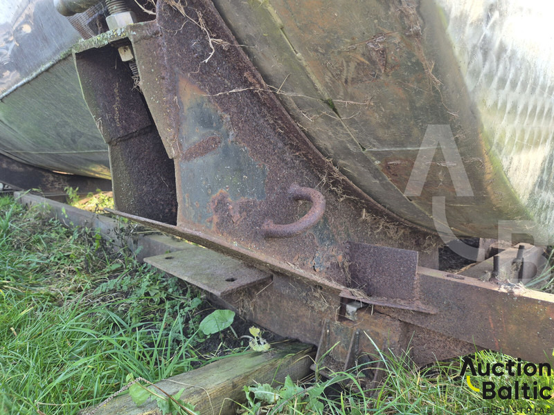 Camion cisterna Tank: foto 10 Camion cisterna Tank: foto 10