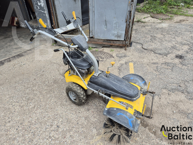 Texas Smart Sweep 800 - Spazzatrice stradale: foto 2 Texas Smart Sweep 800 - Spazzatrice stradale: foto 2