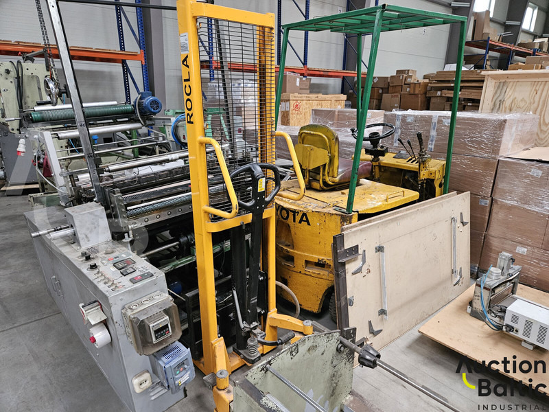 Toyota 12 units of devices - Carrello elevatore: foto 1 Toyota 12 units of devices - Carrello elevatore: foto 1