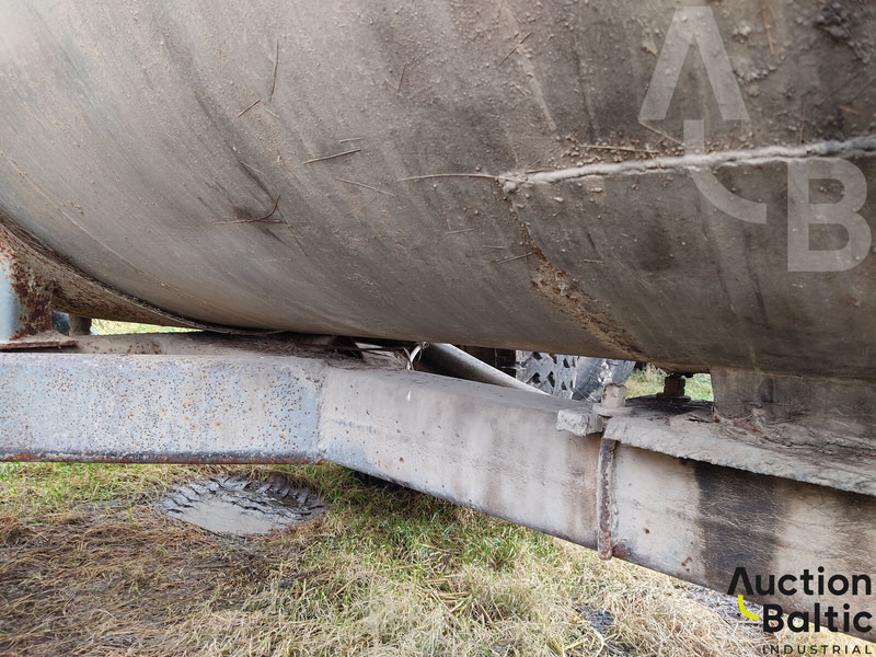 Trailer - tank - Rimorchio ribaltabile: foto 5 Trailer - tank - Rimorchio ribaltabile: foto 5