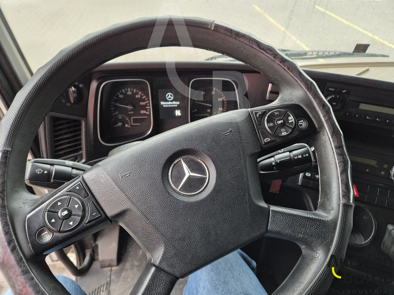 Trattore stradale Mercedes-Benz Actros 1845: foto 7