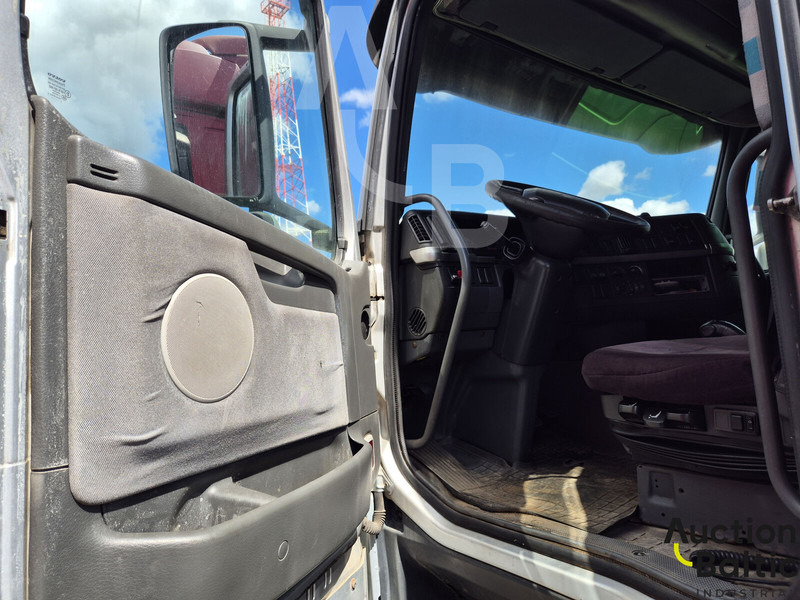 Volvo FH12 - Trattore stradale: foto 5 Volvo FH12 - Trattore stradale: foto 5