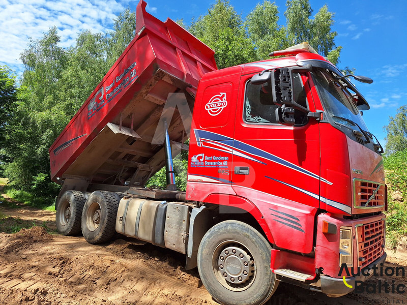 Volvo FH 16 6X4 - Autocarro ribaltabile: foto 2 Volvo FH 16 6X4 - Autocarro ribaltabile: foto 2