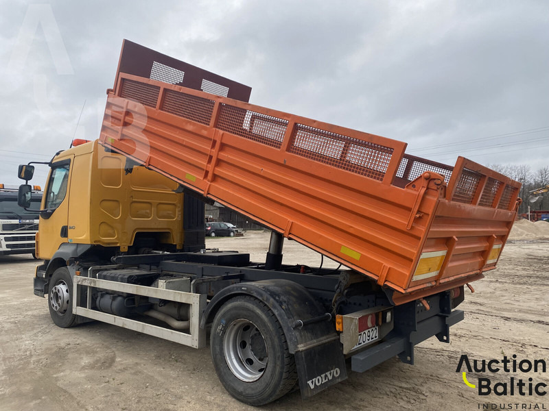 Volvo FL 240 4x2 - Autocarro ribaltabile: foto 4 Volvo FL 240 4x2 - Autocarro ribaltabile: foto 4