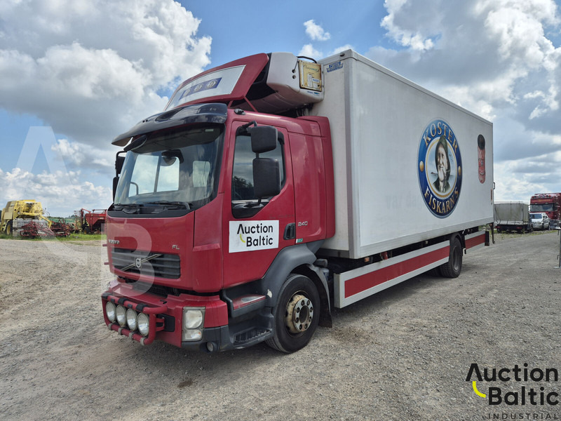 Volvo FL240 - Autocarro frigorifero: foto 2 Volvo FL240 - Autocarro frigorifero: foto 2
