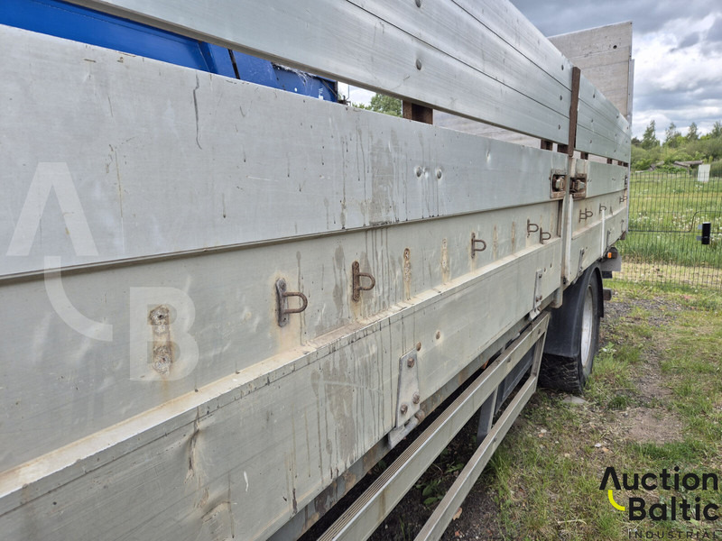 Autocarro con pianale/ Cassone fisso Volvo FL6: foto 13 Autocarro con pianale/ Cassone fisso Volvo FL6: foto 13