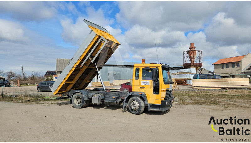 Volvo FL612 - Autocarro ribaltabile: foto 1 Volvo FL612 - Autocarro ribaltabile: foto 1