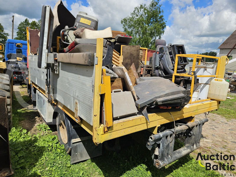 Volvo FL612 - Autocarro con pianale/ Cassone fisso: foto 4 Volvo FL612 - Autocarro con pianale/ Cassone fisso: foto 4