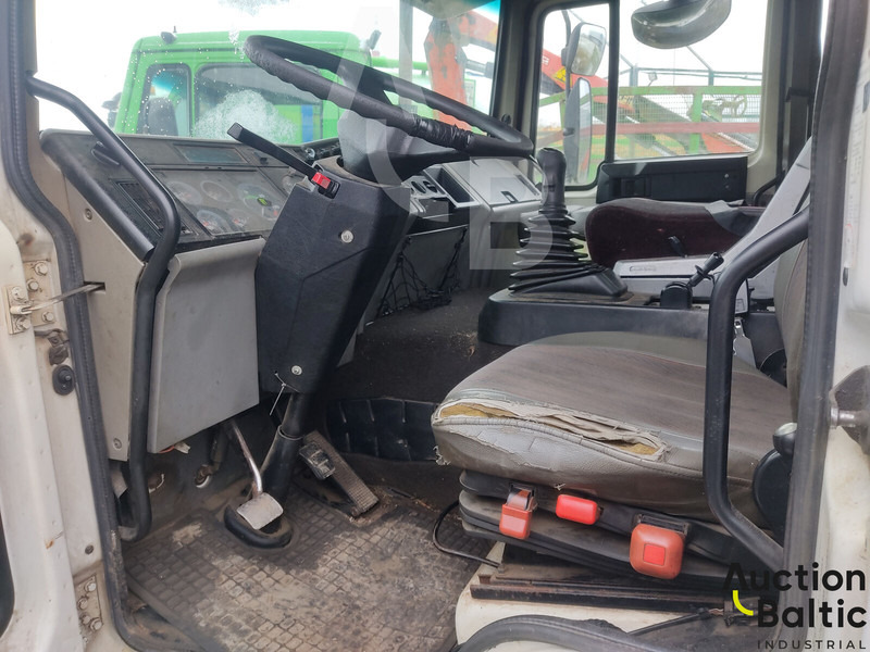Volvo FL618 - Autocarro ribaltabile, Camion con gru: foto 5 Volvo FL618 - Autocarro ribaltabile, Camion con gru: foto 5