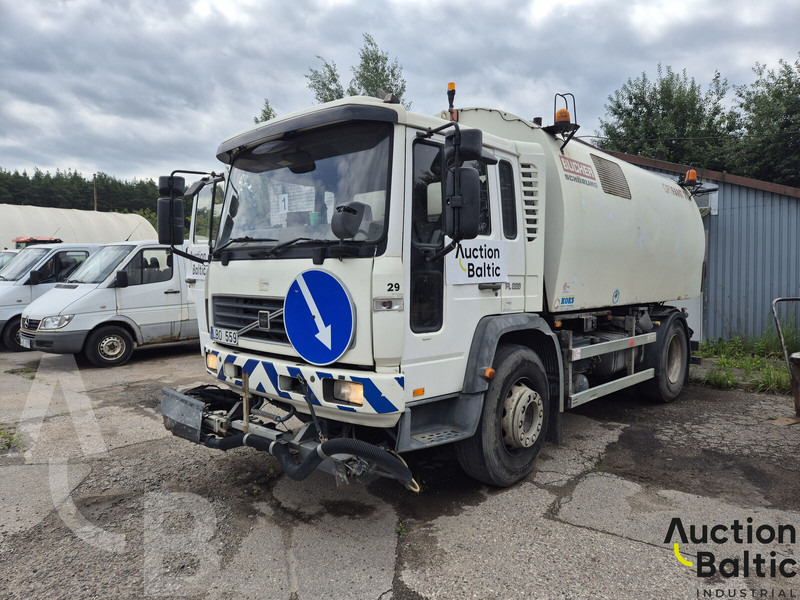 Volvo FL618 - Spazzatrice stradale: foto 2 Volvo FL618 - Spazzatrice stradale: foto 2