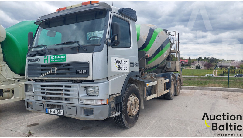 Volvo FM12 - Autobetoniera: foto 1 Volvo FM12 - Autobetoniera: foto 1