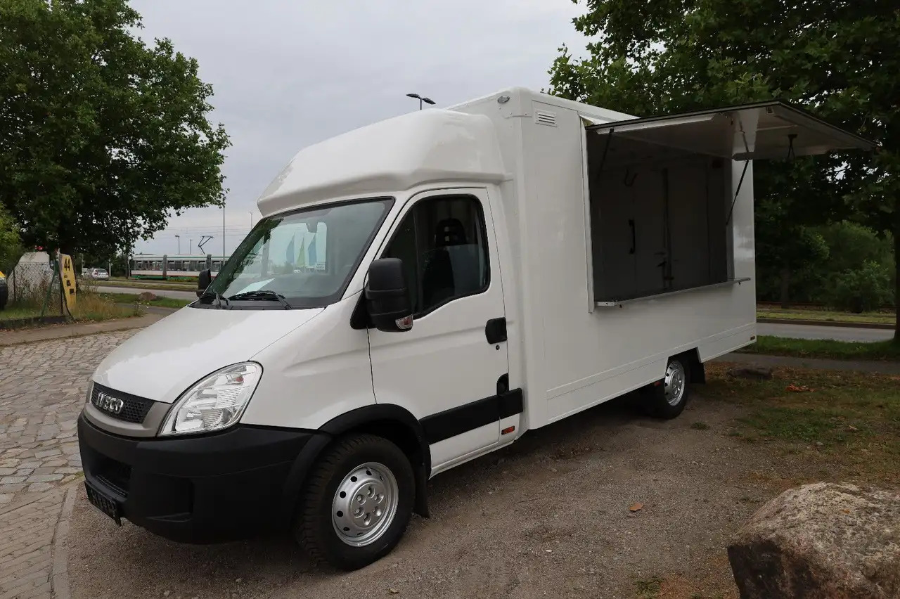 Iveco C30C/ FOODTRUCK/ Daily - Autonegozio: foto 3 Iveco C30C/ FOODTRUCK/ Daily - Autonegozio: foto 3