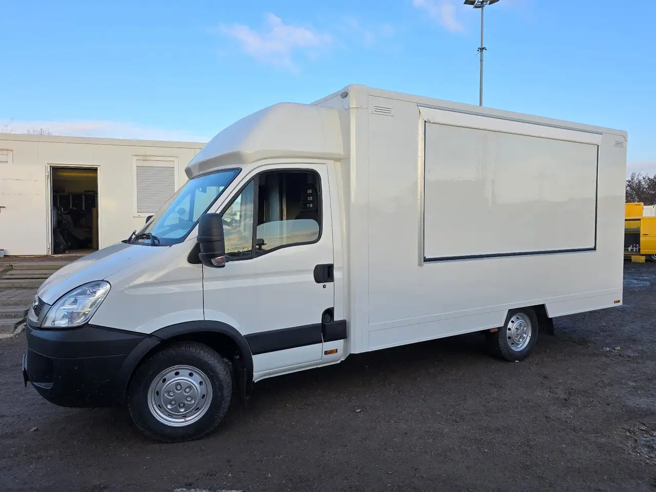 Iveco C30C/ FOODTRUCK/ Daily - Autonegozio: foto 5 Iveco C30C/ FOODTRUCK/ Daily - Autonegozio: foto 5