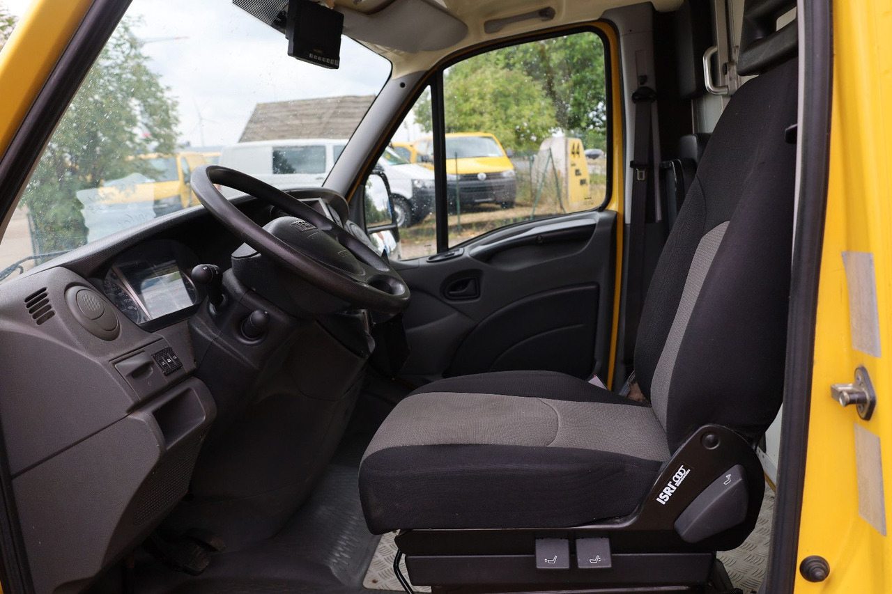 Iveco IS35SI2AA Daily/ Regalsystem/Luftfeder - Furgone box: foto 5 Iveco IS35SI2AA Daily/ Regalsystem/Luftfeder - Furgone box: foto 5