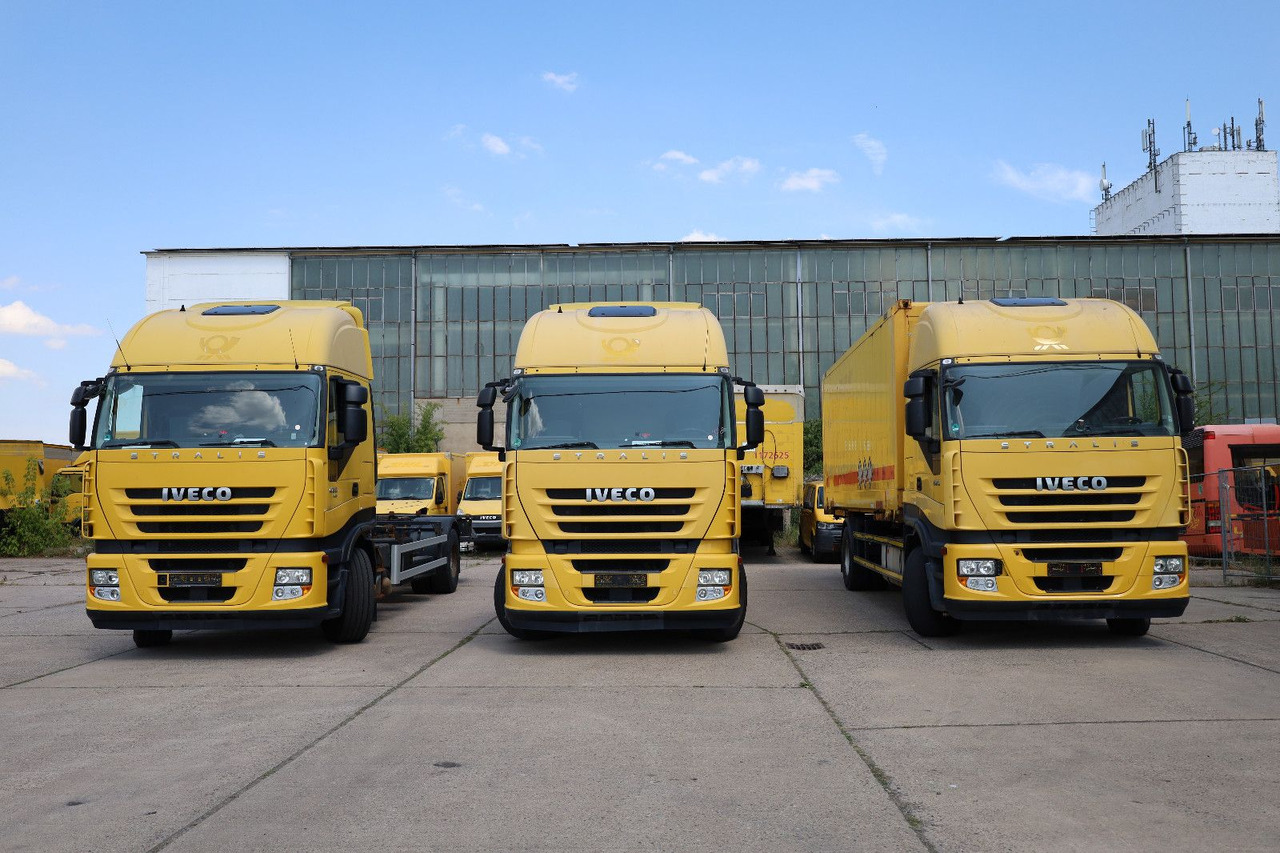 Iveco STRALIS/Magirus/L042/1. Hand - Autocarro portacontainer/ Caisse interchangeable: foto 1 Iveco STRALIS/Magirus/L042/1. Hand - Autocarro portacontainer/ Caisse interchangeable: foto 1