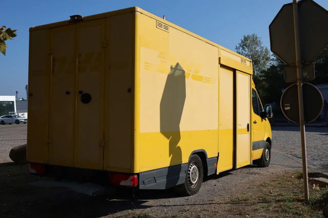 Mercedes-Benz Sprinter/Koffer/Regalsystem/ EU5/ 1. Hand - Furgone box: foto 4 Mercedes-Benz Sprinter/Koffer/Regalsystem/ EU5/ 1. Hand - Furgone box: foto 4