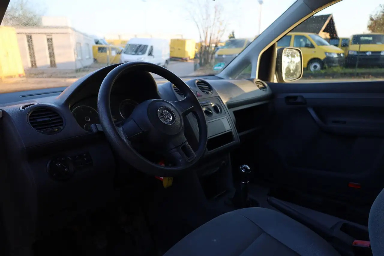 Furgone chiuso Volkswagen Caddy/2KN/62kW/1.Hand: foto 8 Furgone chiuso Volkswagen Caddy/2KN/62kW/1.Hand: foto 8