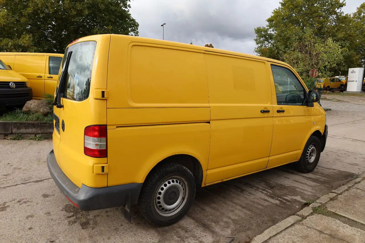 Volkswagen T5 Transporter/ 2.0 TDI/EU5/Flügeltüren - Furgone chiuso: foto 4 Volkswagen T5 Transporter/ 2.0 TDI/EU5/Flügeltüren - Furgone chiuso: foto 4