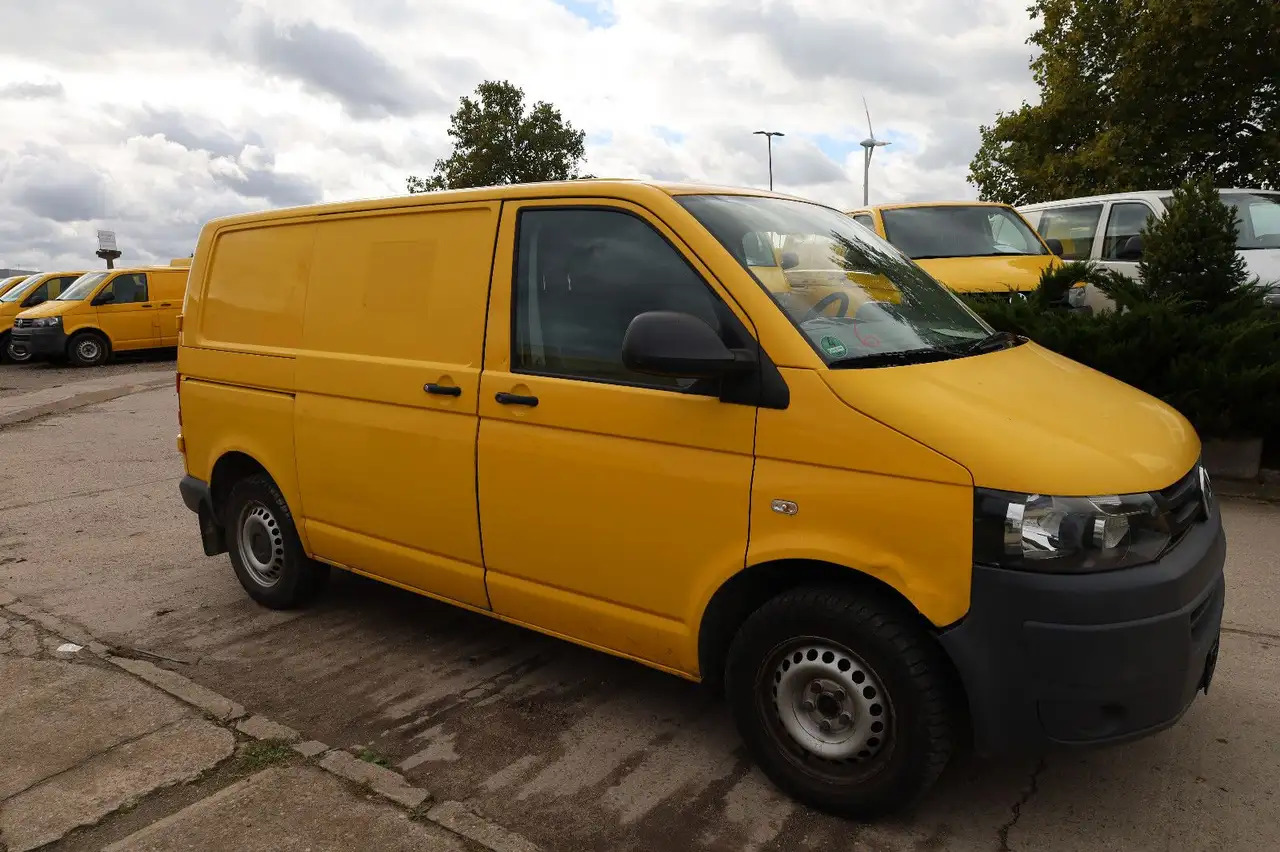 Volkswagen T5 Transporter/ 2.0 TDI/EU5/Flügeltüren - Furgone chiuso: foto 2 Volkswagen T5 Transporter/ 2.0 TDI/EU5/Flügeltüren - Furgone chiuso: foto 2