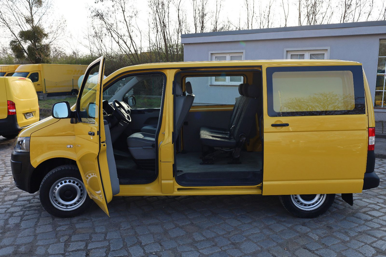 Volkswagen T5 Transporter Kasten-Kombi 2.0 TDI/EU5/5-Sitze - Pulmino: foto 1 Volkswagen T5 Transporter Kasten-Kombi 2.0 TDI/EU5/5-Sitze - Pulmino: foto 1