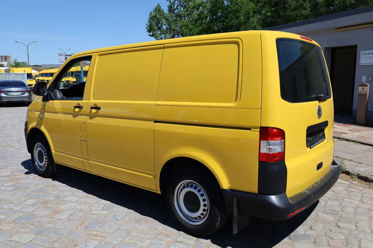 Volkswagen T5 Transporter Kasten-Kombi 2.0 TDI/EU5 - Autovettura: foto 4 Volkswagen T5 Transporter Kasten-Kombi 2.0 TDI/EU5 - Autovettura: foto 4