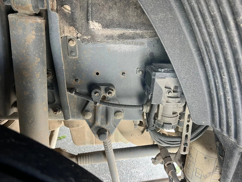 Volvo FH 540 6x2**VOITH RETARDER*FH 13 540**Euro5eev - Autocarro con pianale/ Cassone fisso: foto 3 Volvo FH 540 6x2**VOITH RETARDER*FH 13 540**Euro5eev - Autocarro con pianale/ Cassone fisso: foto 3