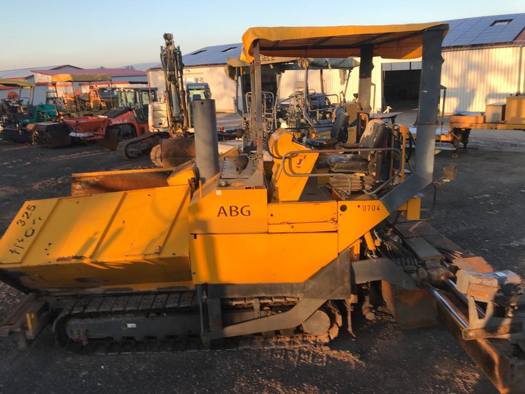 ABG TITAN 325 and runs and runs - Finitrice: foto 3 ABG TITAN 325 and runs and runs - Finitrice: foto 3