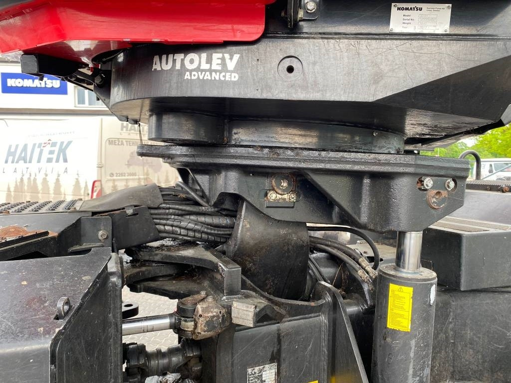 Abbattitrice forestale Komatsu 901 XC: foto 23 Abbattitrice forestale Komatsu 901 XC: foto 23