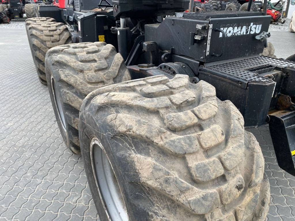 Abbattitrice forestale Komatsu 901 XC: foto 27 Abbattitrice forestale Komatsu 901 XC: foto 27