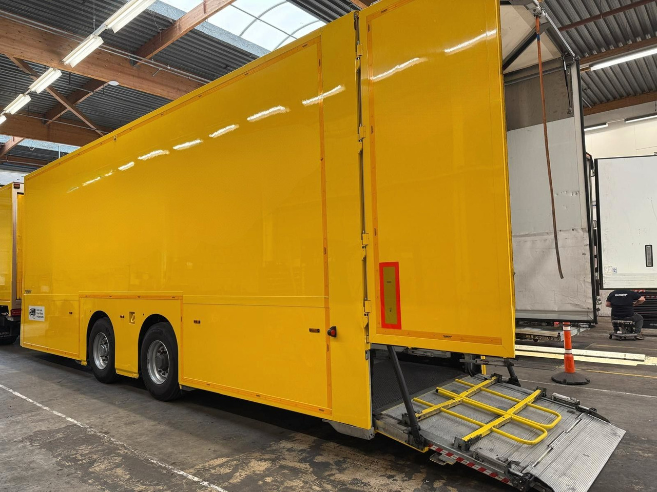 Burgers Doppelstock Anhänger 80% mehr Laden! - Rimorchio furgonato: foto 4 Burgers Doppelstock Anhänger 80% mehr Laden! - Rimorchio furgonato: foto 4