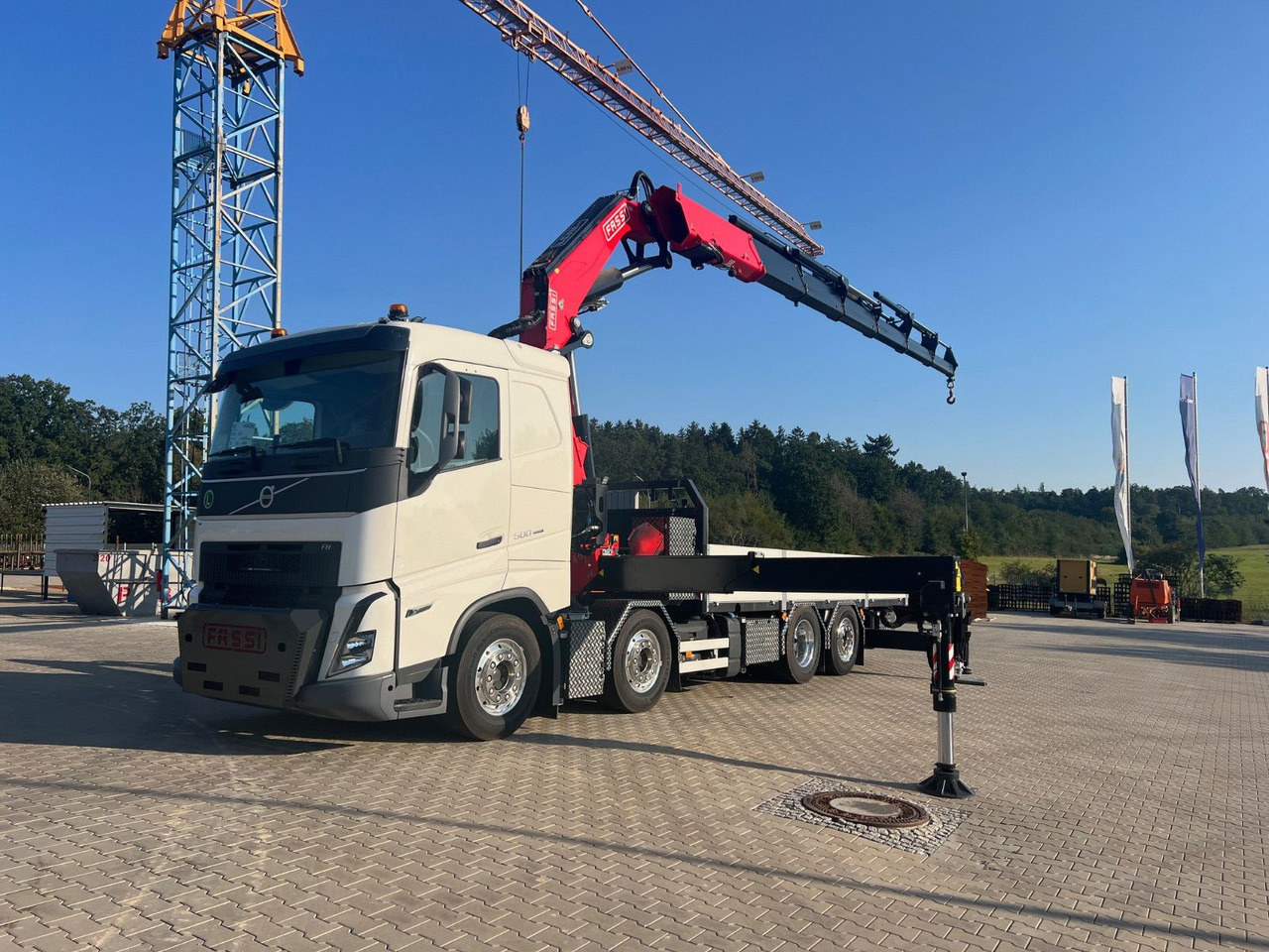 Volvo FH 500 8x2 Kran F710 RA2.26 - Camion, Camion con gru: foto 1 Volvo FH 500 8x2 Kran F710 RA2.26 - Camion, Camion con gru: foto 1