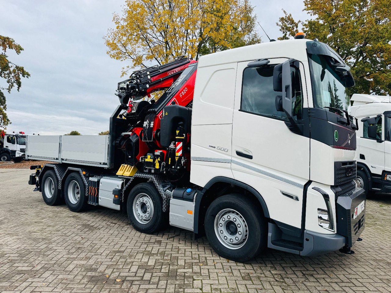Volvo FH 500 8x4 Kran F820 RA2.27 Jib & Winde Sofort - Camion, Camion con gru: foto 4 Volvo FH 500 8x4 Kran F820 RA2.27 Jib & Winde Sofort - Camion, Camion con gru: foto 4