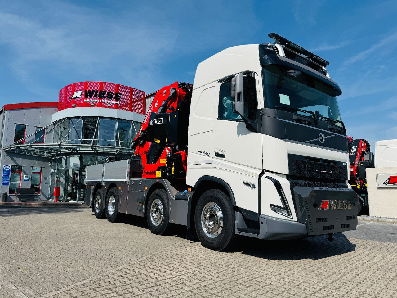 Volvo FH 540 mit Fassi F2150RAL Fly Jib + Winde - Camion, Camion con gru: foto 1 Volvo FH 540 mit Fassi F2150RAL Fly Jib + Winde - Camion, Camion con gru: foto 1