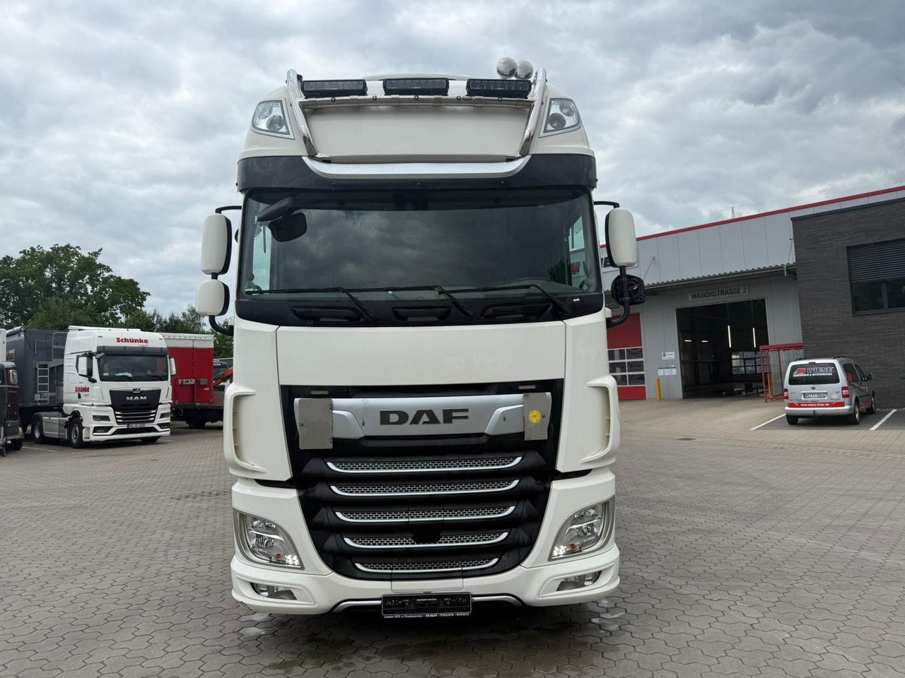 Leasing di  DAF XF 480 FAN LowDeck 6x2 Jumbo Inklusive Anhänger DAF XF 480 FAN LowDeck 6x2 Jumbo Inklusive Anhänger: foto 9
