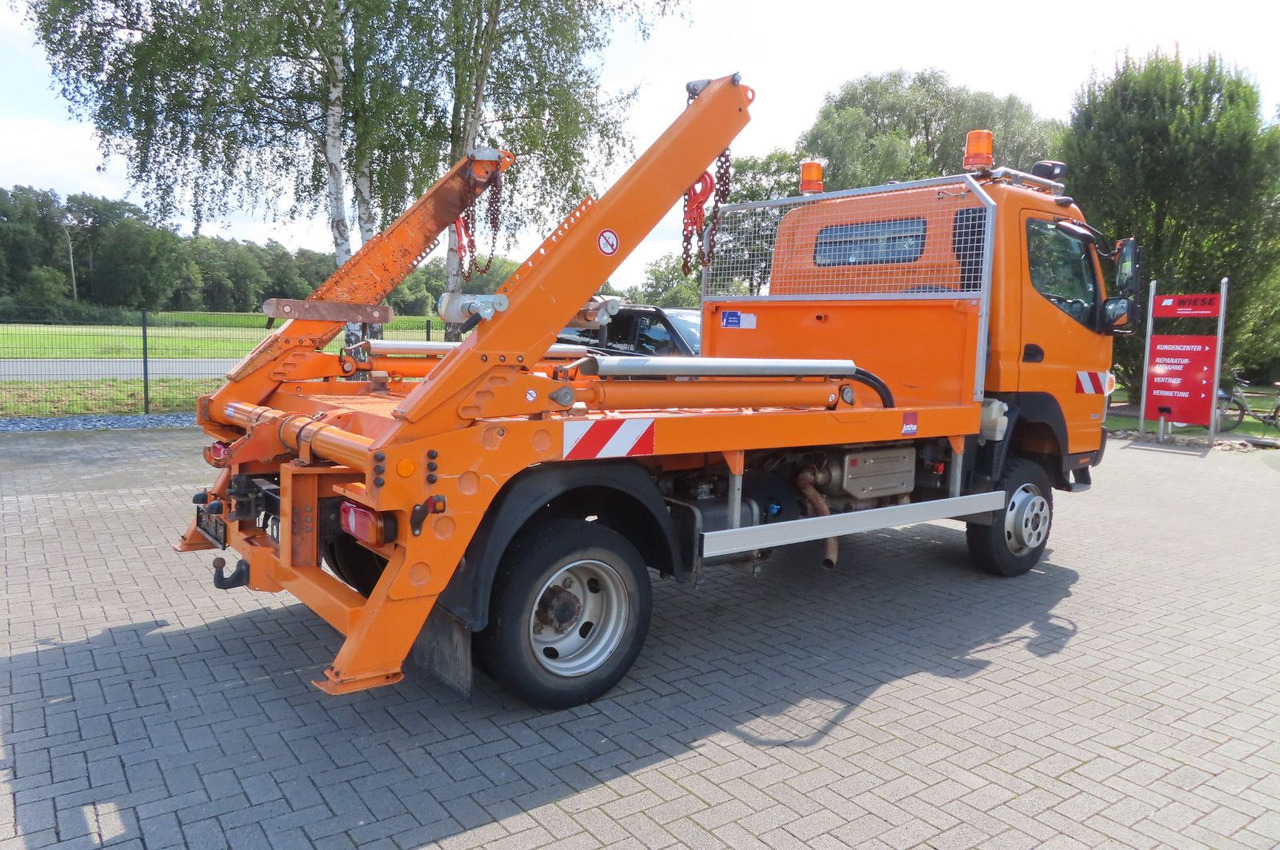 FUSO Canter 6 C 18 4x4 Kommunal Winterdienst - Furgone ribaltabile: foto 4 FUSO Canter 6 C 18 4x4 Kommunal Winterdienst - Furgone ribaltabile: foto 4