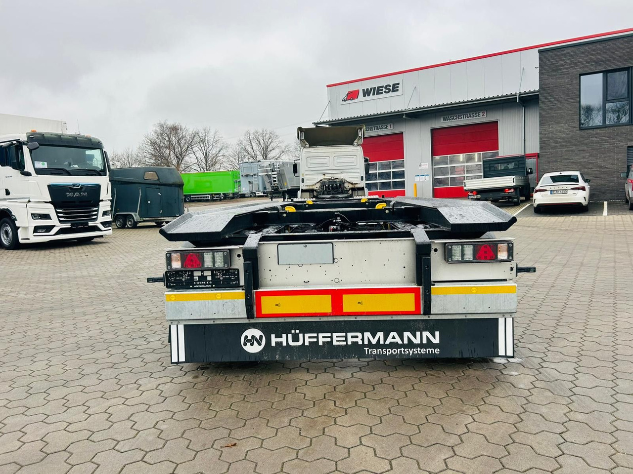 Hüffermann HAR 20.70 LS Aussenrollen Anhänger Sofort Verfüg - Rimorchio scarrabile/ Multibenna: foto 5 Hüffermann HAR 20.70 LS Aussenrollen Anhänger Sofort Verfüg - Rimorchio scarrabile/ Multibenna: foto 5