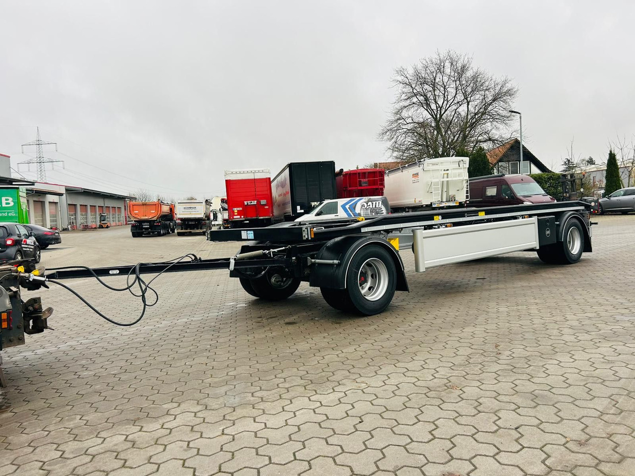 Hüffermann HAR 20.70 LS Aussenrollen Anhänger Sofort Verfüg - Rimorchio scarrabile/ Multibenna: foto 4 Hüffermann HAR 20.70 LS Aussenrollen Anhänger Sofort Verfüg - Rimorchio scarrabile/ Multibenna: foto 4