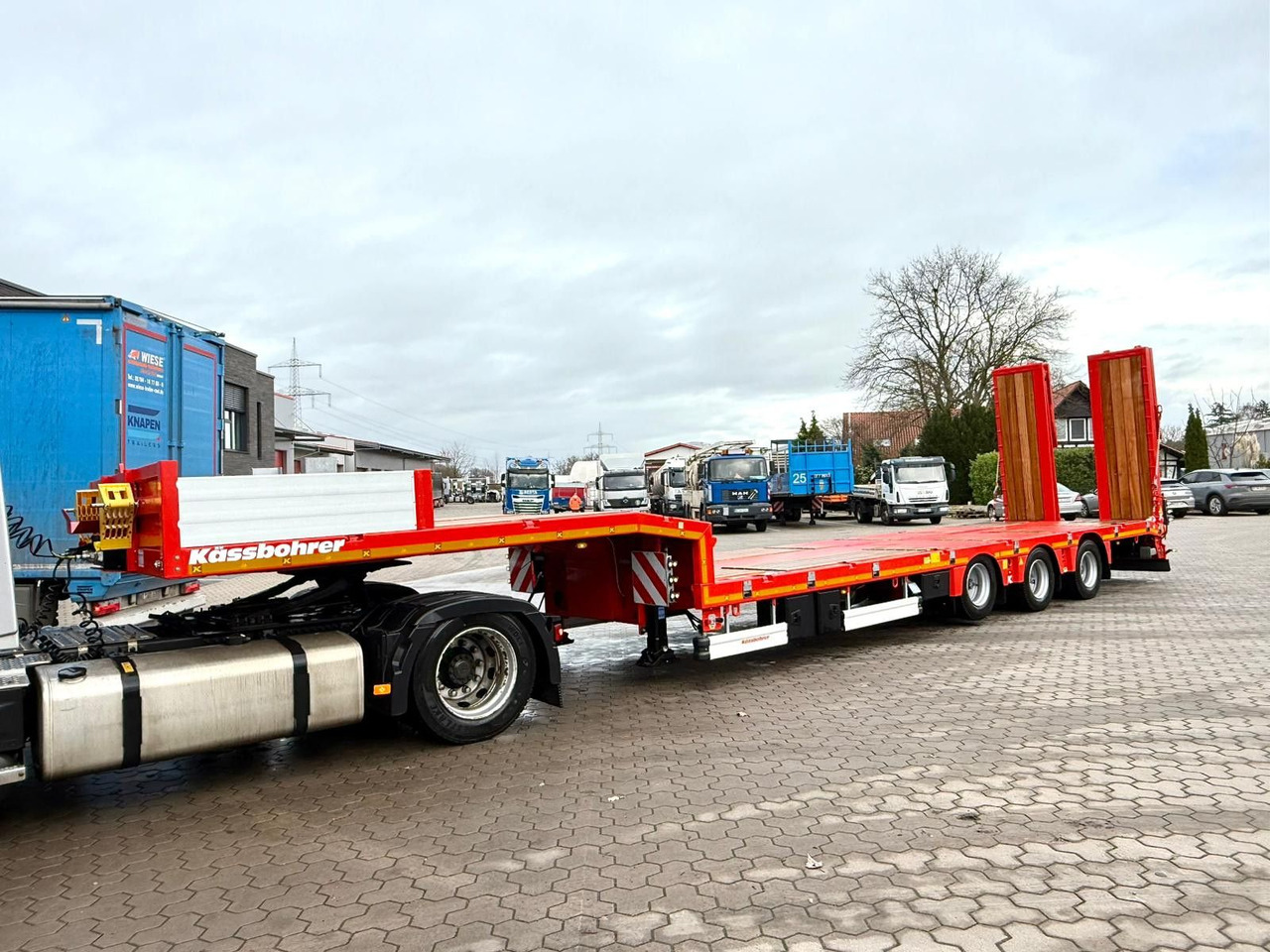 Kässbohrer K.SLS 3 / 0N 18/30 Tieflader mit hydr. Rampen - Semirimorchio pianale ribassato: foto 3 Kässbohrer K.SLS 3 / 0N 18/30 Tieflader mit hydr. Rampen - Semirimorchio pianale ribassato: foto 3