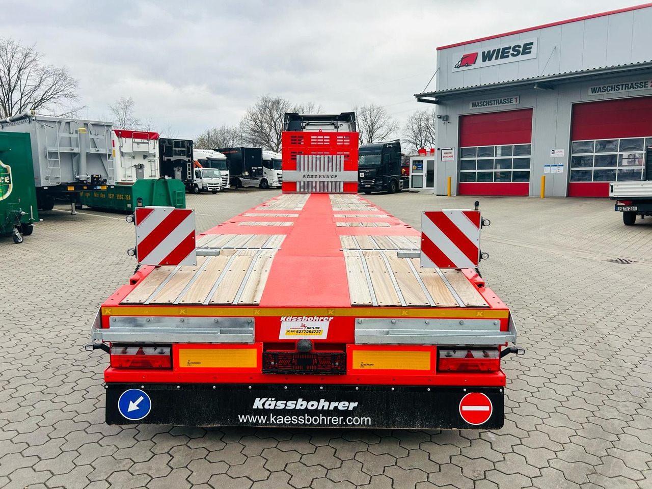 Kässbohrer SPS Mega Schwerlast Plattform - Semirimorchio cassonato/ Pianale: foto 5 Kässbohrer SPS Mega Schwerlast Plattform - Semirimorchio cassonato/ Pianale: foto 5