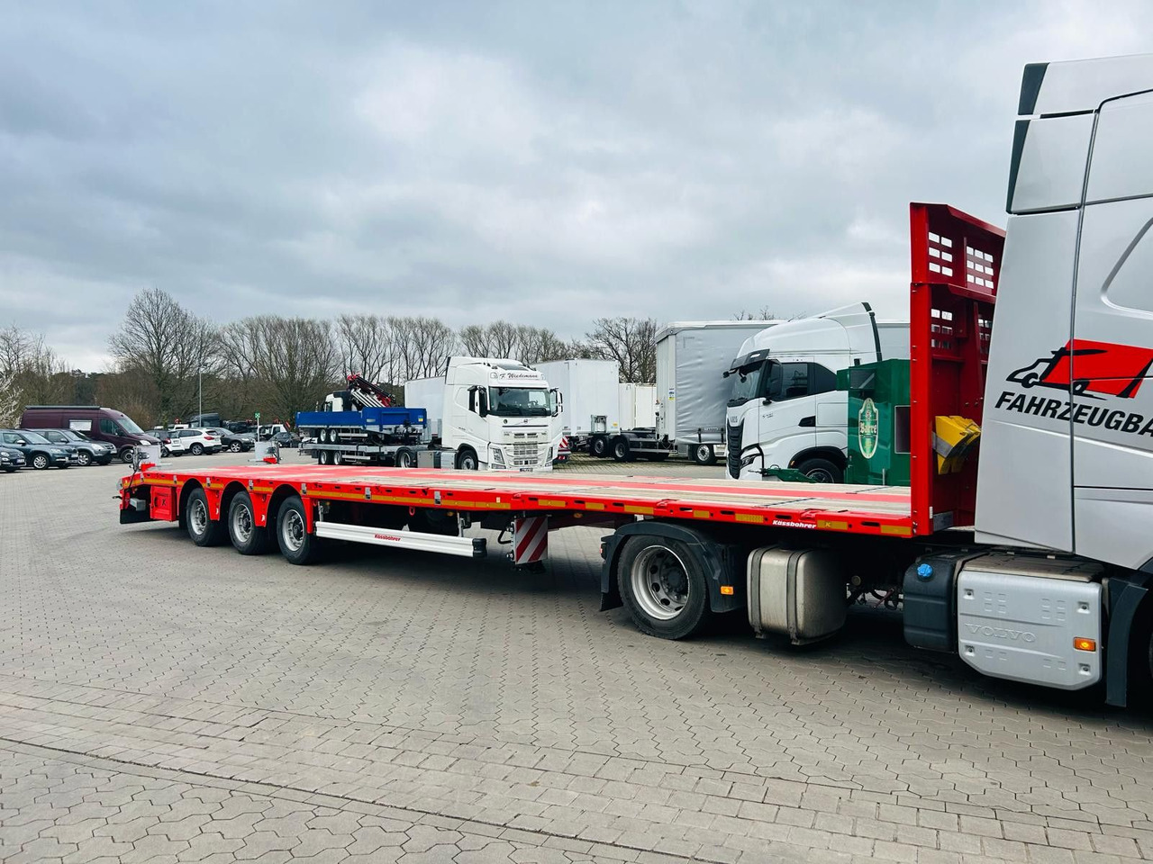 Kässbohrer SPS Mega Schwerlast Plattform Lenkachse - Semirimorchio cassonato/ Pianale: foto 3 Kässbohrer SPS Mega Schwerlast Plattform Lenkachse - Semirimorchio cassonato/ Pianale: foto 3
