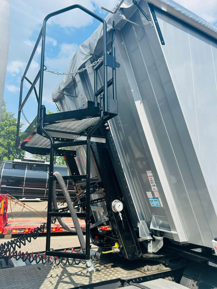 Kempf SKM 36/3 AK 3-Achs Alu Sattelkipper 50m³ - Semirimorchio ribaltabile: foto 5 Kempf SKM 36/3 AK 3-Achs Alu Sattelkipper 50m³ - Semirimorchio ribaltabile: foto 5