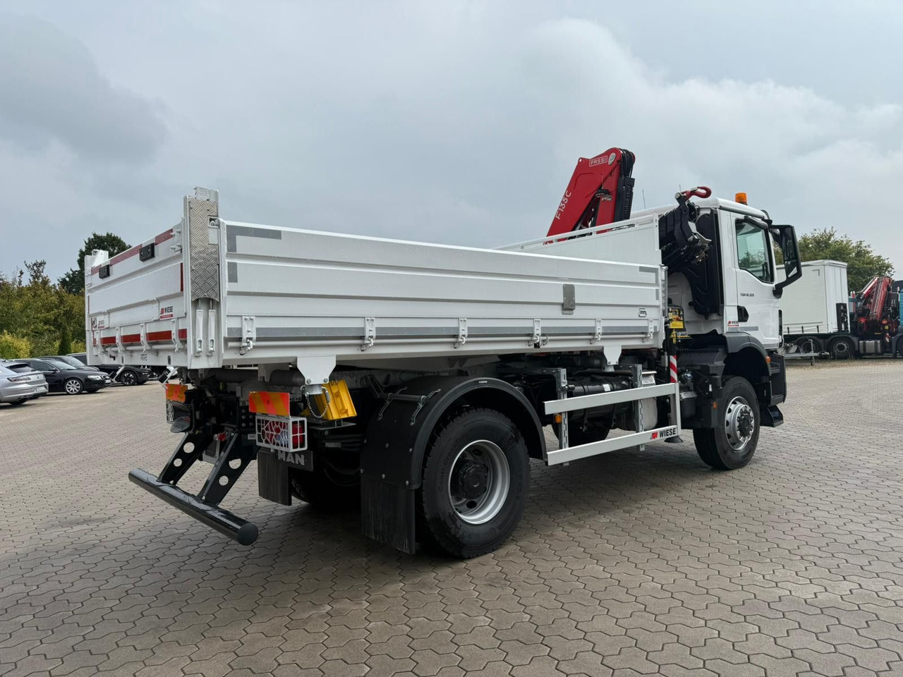 MAN 18.320 4x4 mit Fassi Ladekran Sofort Verfügbar - Camion con gru: foto 4 MAN 18.320 4x4 mit Fassi Ladekran Sofort Verfügbar - Camion con gru: foto 4